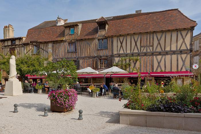 Bergerac - Immobilier - CENTURY 21 Immotion - Place_de_la_Myrpe