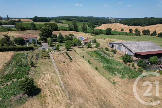 maison à vendre - 8 pièces - 148.1 m2 - ST MAURICE DE LESTAPEL - 47 - AQUITAINE - Century 21 Immotion