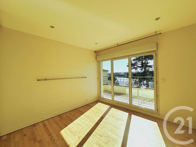 Appartement à vendre - 5 pièces - 110.7 m2 - BERGERAC - 24 - AQUITAINE - Century 21 Immotion