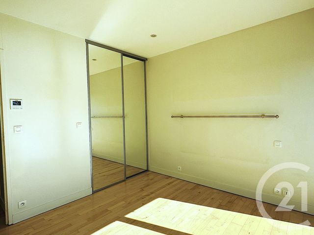 Appartement à vendre - 5 pièces - 110.7 m2 - BERGERAC - 24 - AQUITAINE - Century 21 Immotion