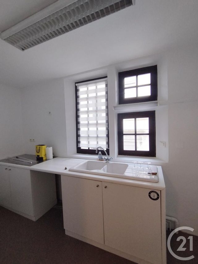 entreprise à louer - 109.83 m2 - BERGERAC - 24 - AQUITAINE - Century 21 Immotion