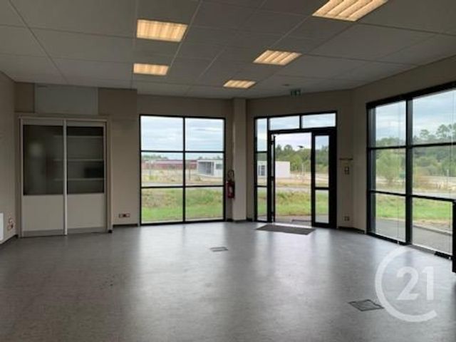 commerce à vendre - 121.5 m2 - LES LECHES - 24 - AQUITAINE - Century 21 Immotion