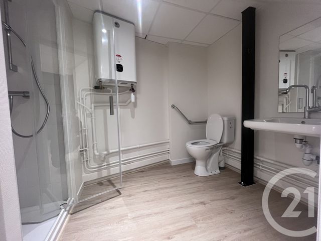 commerce à louer - 42.0 m2 - BERGERAC - 24 - AQUITAINE - Century 21 Immotion