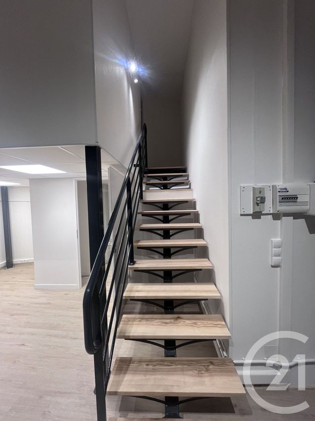 commerce à louer - 42.0 m2 - BERGERAC - 24 - AQUITAINE - Century 21 Immotion