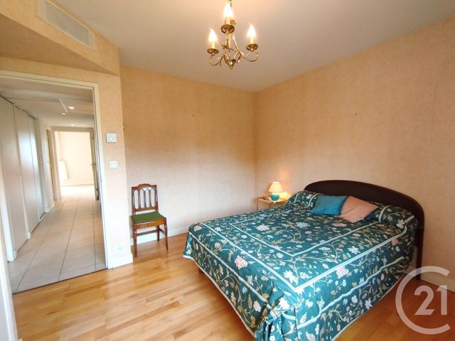 Appartement T4 à vendre - 4 pièces - 110.0 m2 - BERGERAC - 24 - AQUITAINE - Century 21 Immotion