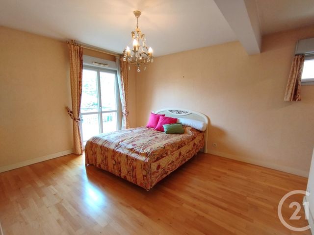 Appartement T4 à vendre - 4 pièces - 110.0 m2 - BERGERAC - 24 - AQUITAINE - Century 21 Immotion