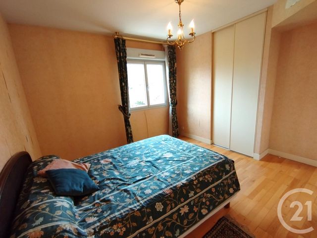 Appartement T4 à vendre - 4 pièces - 110.0 m2 - BERGERAC - 24 - AQUITAINE - Century 21 Immotion