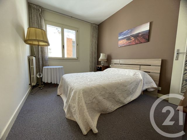 Appartement à vendre - 5 pièces - 145.0 m2 - BERGERAC - 24 - AQUITAINE - Century 21 Immotion