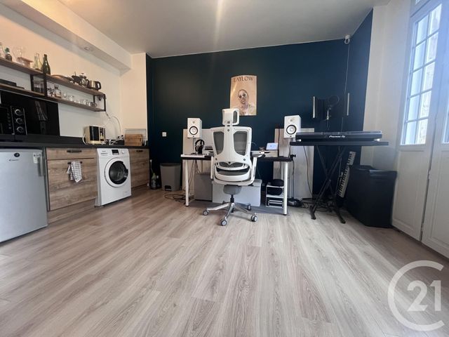 Appartement T2 à louer - 2 pièces - 26.3 m2 - BERGERAC - 24 - AQUITAINE - Century 21 Immotion