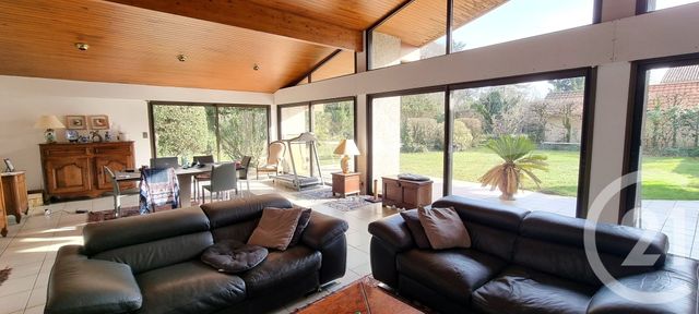 maison à vendre - 5 pièces - 202.0 m2 - BERGERAC - 24 - AQUITAINE - Century 21 Immotion