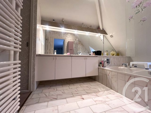 maison à vendre - 7 pièces - 200.0 m2 - BERGERAC - 24 - AQUITAINE - Century 21 Immotion