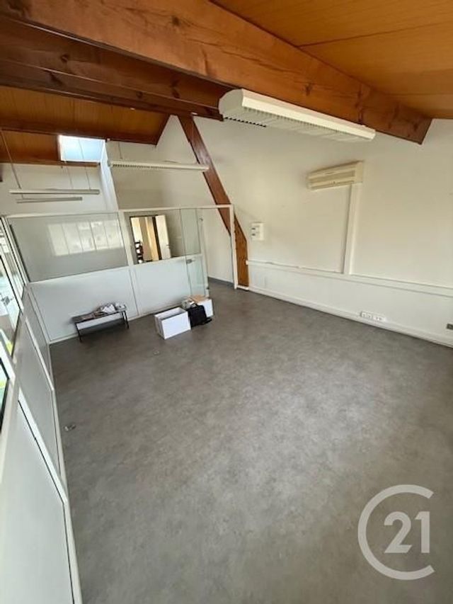 entreprise à louer - 120.0 m2 - BERGERAC - 24 - AQUITAINE - Century 21 Immotion