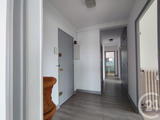 Appartement T3 à vendre - 3 pièces - 74.0 m2 - BERGERAC - 24 - AQUITAINE - Century 21 Immotion