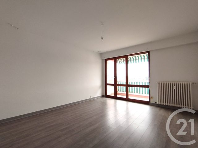 Appartement T3 à vendre - 3 pièces - 74.0 m2 - BERGERAC - 24 - AQUITAINE - Century 21 Immotion