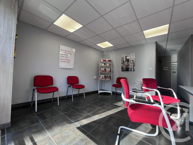 entreprise à louer - 78.0 m2 - BERGERAC - 24 - AQUITAINE - Century 21 Immotion