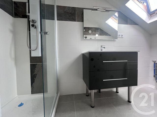 Appartement T2 à louer - 2 pièces - 24.43 m2 - BERGERAC - 24 - AQUITAINE - Century 21 Immotion