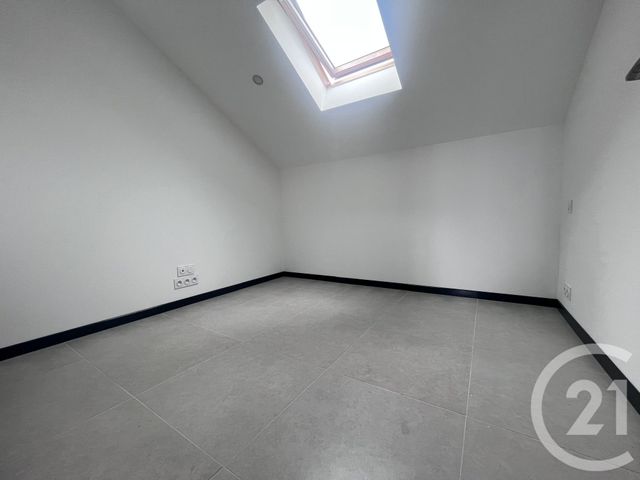 Appartement T2 à louer - 2 pièces - 24.43 m2 - BERGERAC - 24 - AQUITAINE - Century 21 Immotion