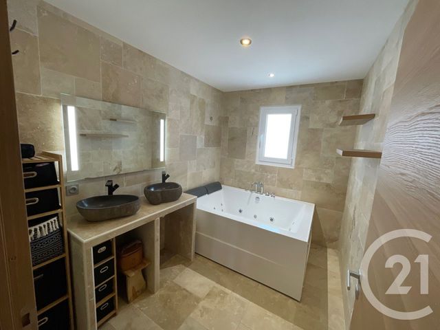 maison à vendre - 4 pièces - 140.0 m2 - ST NEXANS - 24 - AQUITAINE - Century 21 Immotion