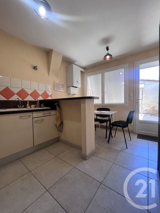 entreprise à louer - 89.0 m2 - BERGERAC - 24 - AQUITAINE - Century 21 Immotion