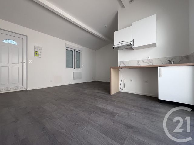 Appartement Studio à louer - 1 pièce - 26.25 m2 - BERGERAC - 24 - AQUITAINE - Century 21 Immotion