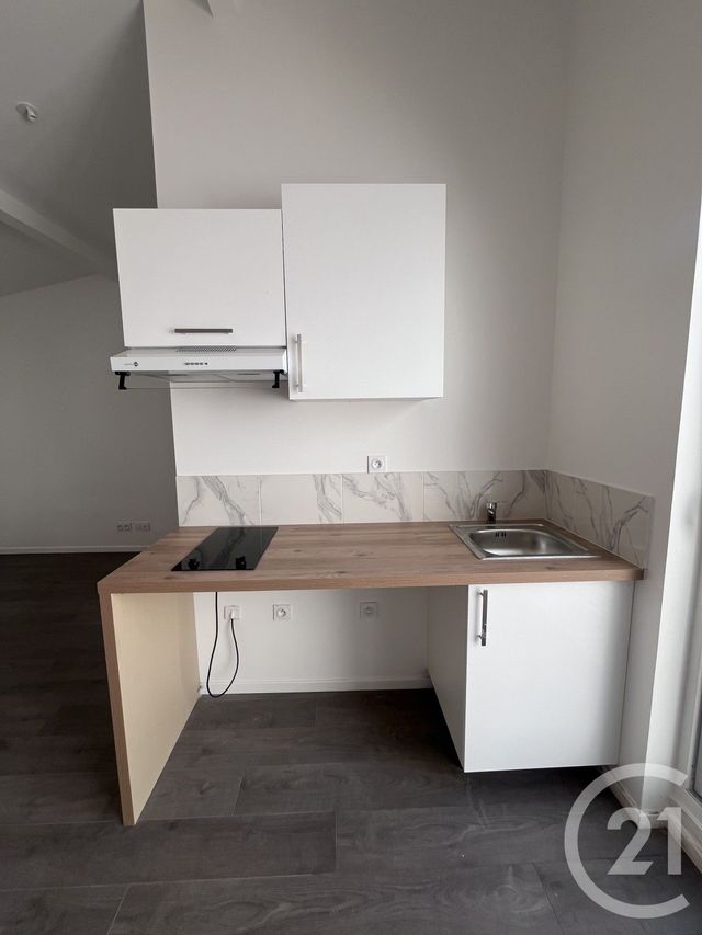 Appartement Studio à louer - 1 pièce - 26.25 m2 - BERGERAC - 24 - AQUITAINE - Century 21 Immotion