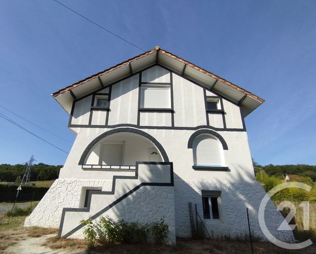 Appartement Duplex à vendre - 5 pièces - 140.0 m2 - BERGERAC - 24 - AQUITAINE - Century 21 Immotion