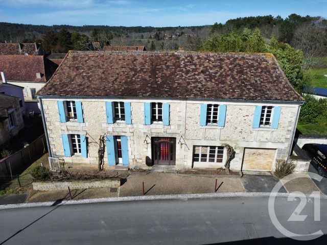 maison à vendre - 7 pièces - 140.0 m2 - MAURENS - 24 - AQUITAINE - Century 21 Immotion