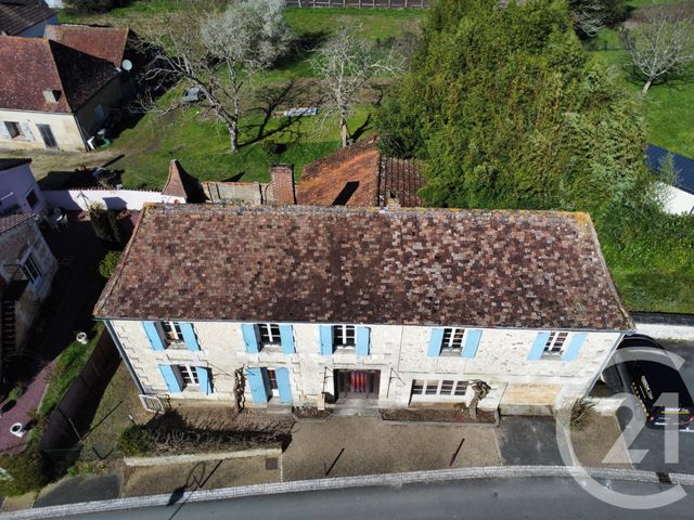 maison à vendre - 7 pièces - 140.0 m2 - MAURENS - 24 - AQUITAINE - Century 21 Immotion