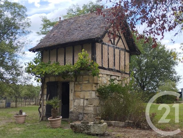 maison à vendre - 13 pièces - 343.8 m2 - ST PIERRE D EYRAUD - 24 - AQUITAINE - Century 21 Immotion