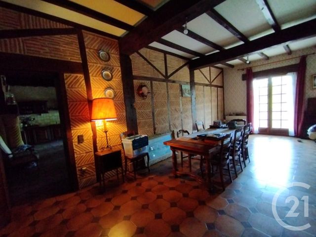 maison à vendre - 13 pièces - 343.8 m2 - ST PIERRE D EYRAUD - 24 - AQUITAINE - Century 21 Immotion