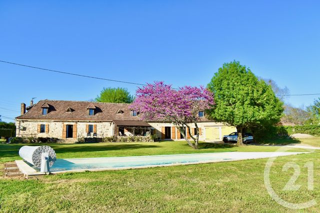 Afficher la photo en grand maison à vendre - 8 pièces - 230.0 m2 - MAURENS - 24 - AQUITAINE - Century 21 Immotion