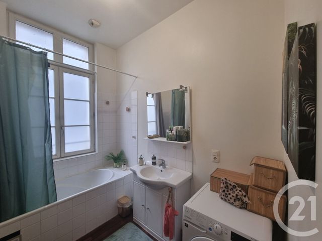 Appartement à vendre - 4 pièces - 77.0 m2 - BERGERAC - 24 - AQUITAINE - Century 21 Immotion