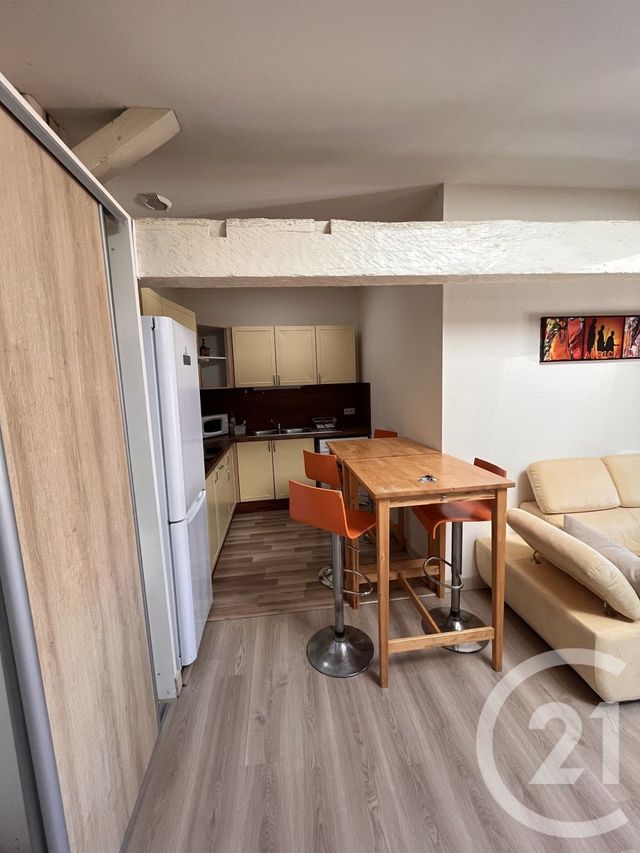 Afficher la photo en grand Appartement T3 à louer - 3 pièces - 55.62 m2 - BERGERAC - 24 - AQUITAINE - Century 21 Immotion