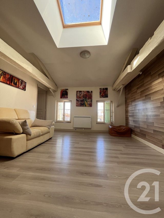 Afficher la photo en grand Appartement T3 à louer - 3 pièces - 55.62 m2 - BERGERAC - 24 - AQUITAINE - Century 21 Immotion
