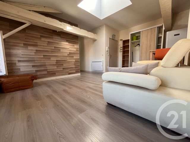 Afficher la photo en grand Appartement T3 à louer - 3 pièces - 55.62 m2 - BERGERAC - 24 - AQUITAINE - Century 21 Immotion