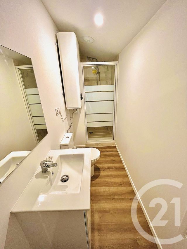 Appartement T2 à louer - 2 pièces - 42.17 m2 - BERGERAC - 24 - AQUITAINE - Century 21 Immotion