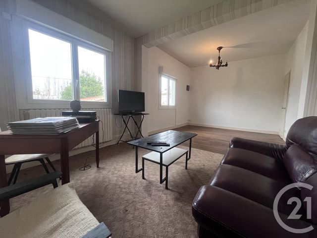 maison à louer - 3 pièces - 75.98 m2 - BERGERAC - 24 - AQUITAINE - Century 21 Immotion