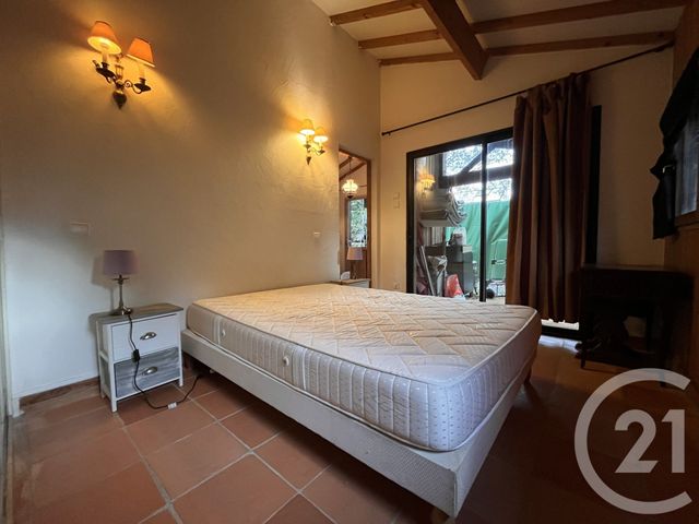 maison à louer - 3 pièces - 43.69 m2 - VAL DE LOUYRE ET CAUDEAU - 24 - AQUITAINE - Century 21 Immotion