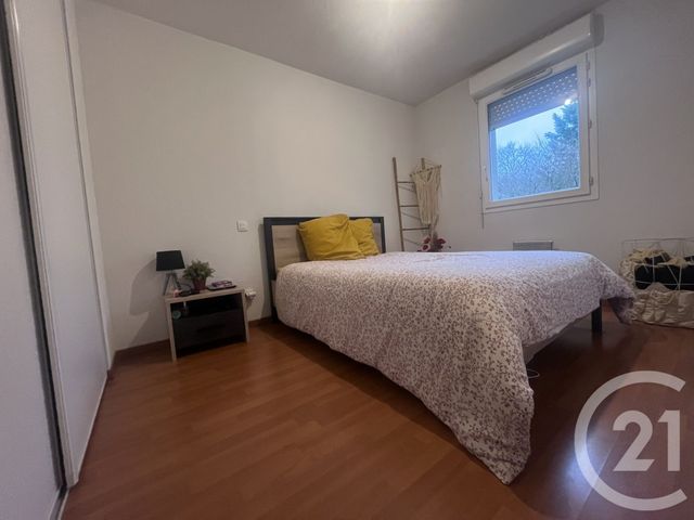 Appartement T2 à louer - 2 pièces - 37.66 m2 - PORT STE FOY ET PONCHAPT - 33 - AQUITAINE - Century 21 Immotion