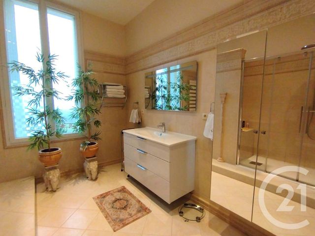 maison à vendre - 9 pièces - 325.0 m2 - BERGERAC - 24 - AQUITAINE - Century 21 Immotion